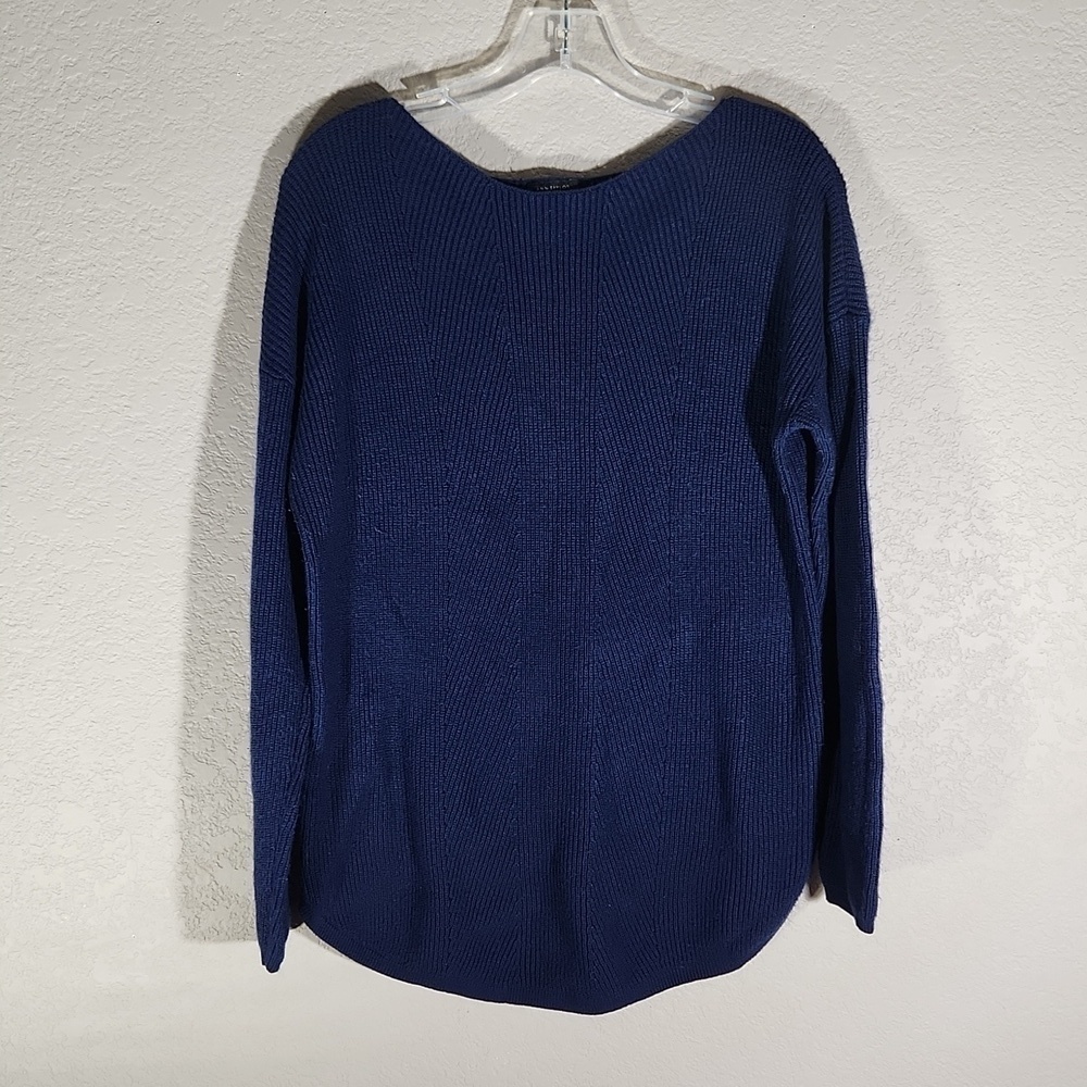 Ann Taylor Sweater Factory Size L Navy Blue Rounded Hem Knit